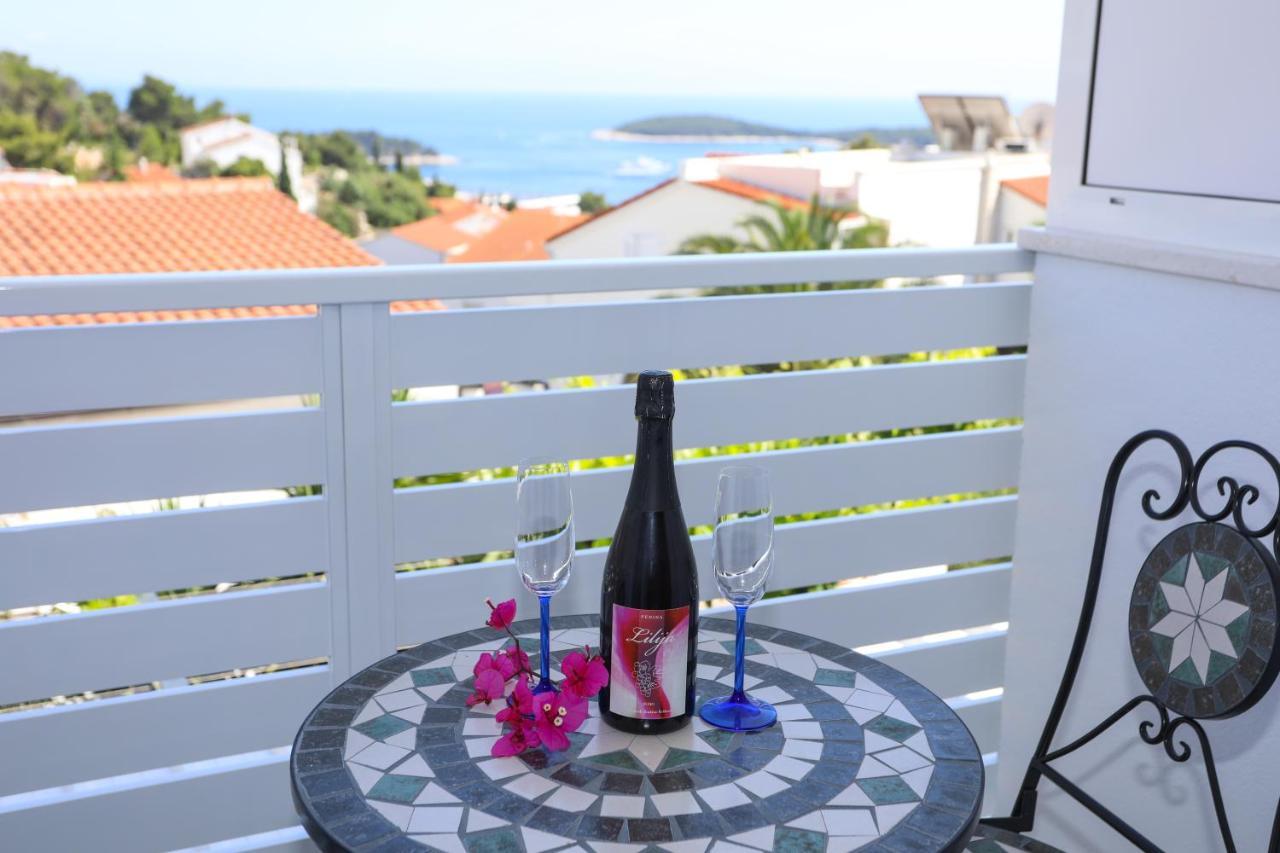 Stella Maris, Hvar - Rooms With A Balcony And A Stunning Sea View Χβαρ Εξωτερικό φωτογραφία