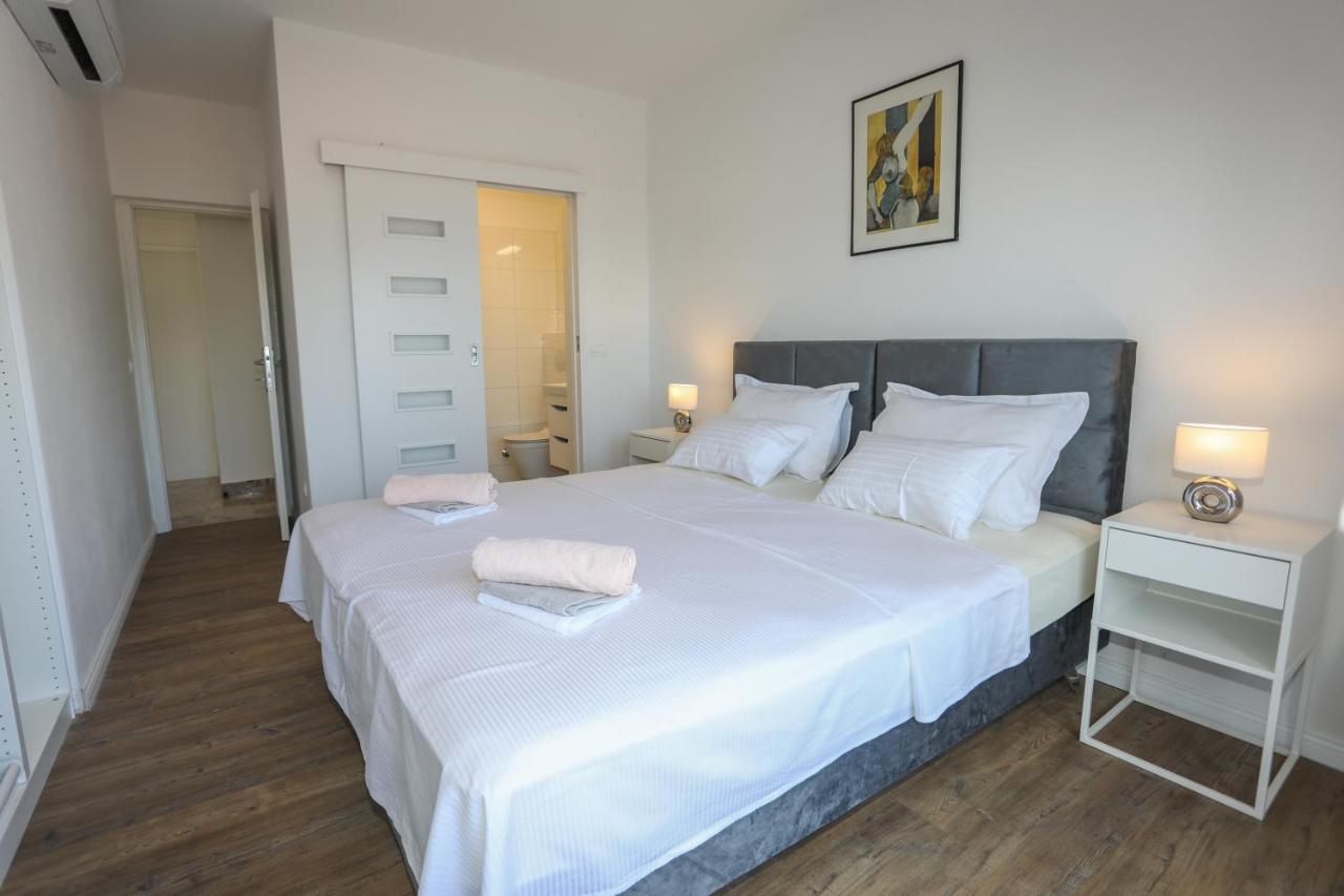 Stella Maris, Hvar - Rooms With A Balcony And A Stunning Sea View Χβαρ Εξωτερικό φωτογραφία